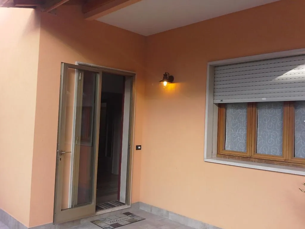 Villa Al Sole Mestre 0*,  Italien