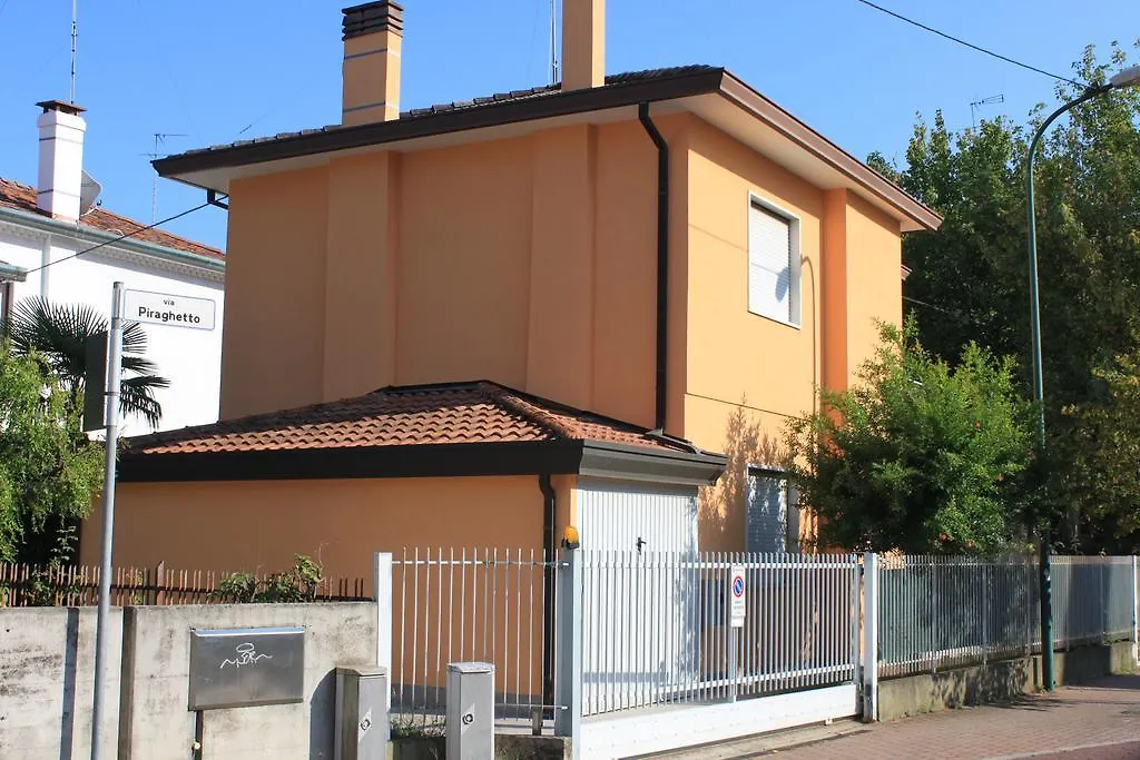 Villa Al Sole Mestre Italien