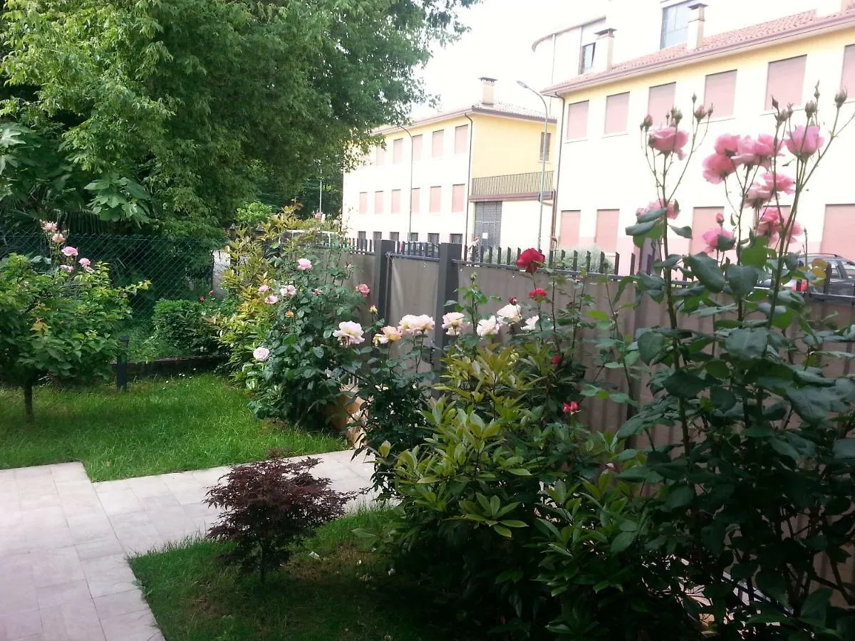 Villa Al Sole Mestre 0*,  Włochy