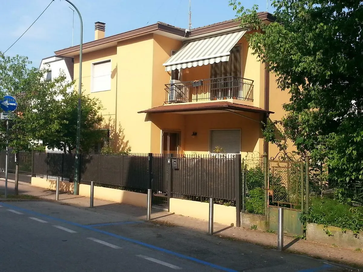 Dom wakacyjny Villa Al Sole Mestre Włochy